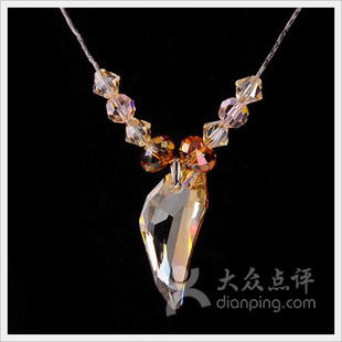 璀璨新光 探索飾品批發(fā)零售的璀璨世界，聚焦項(xiàng)鏈、細(xì)鏈與美發(fā)飾品